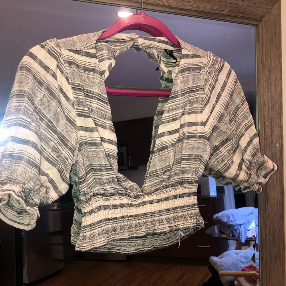 Summer crop top with open back